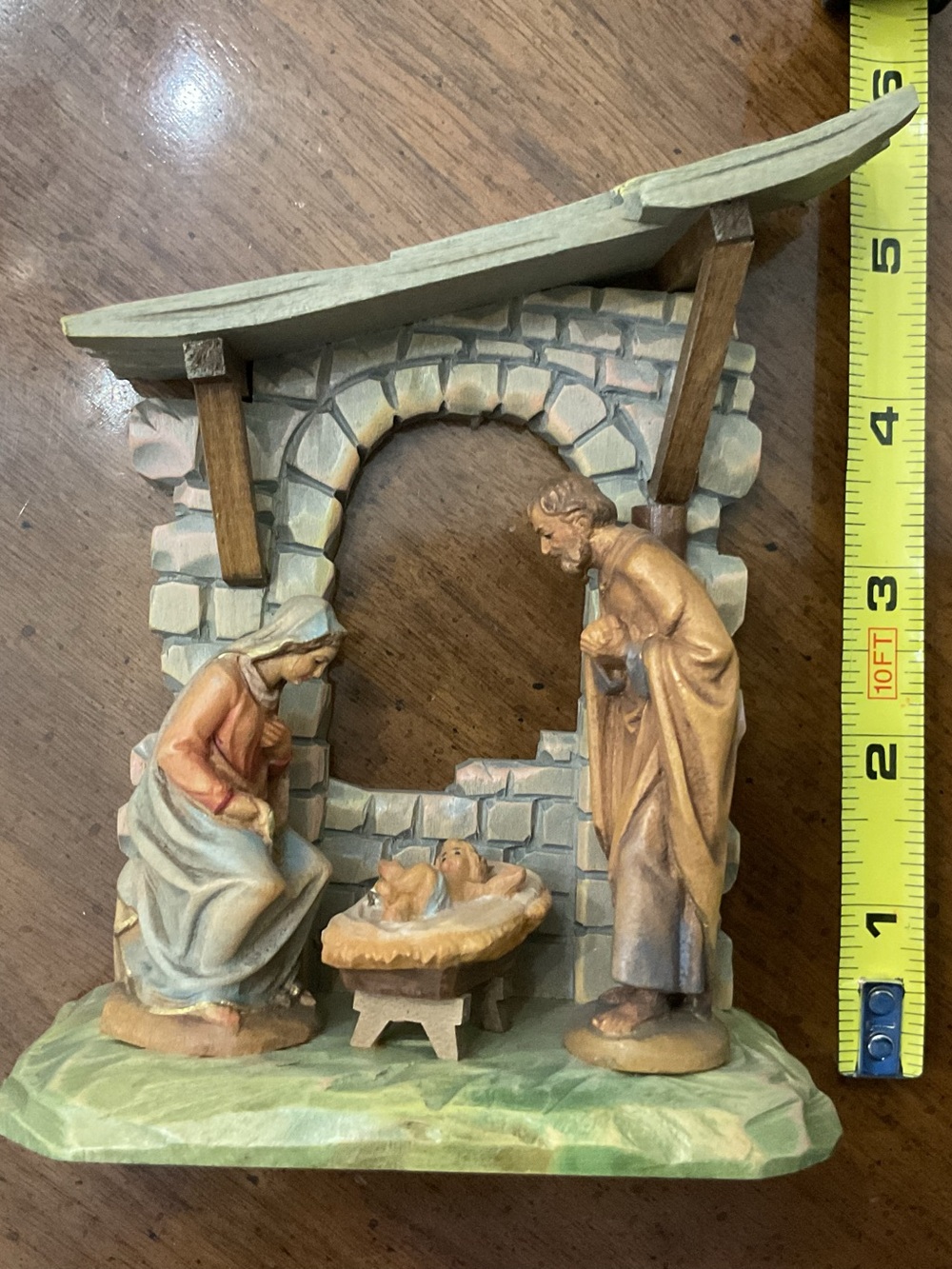 Anri 6” Holy Family Woodcarving ⭐️ LIKE NEW ⭐️ - Picture 2 of 3